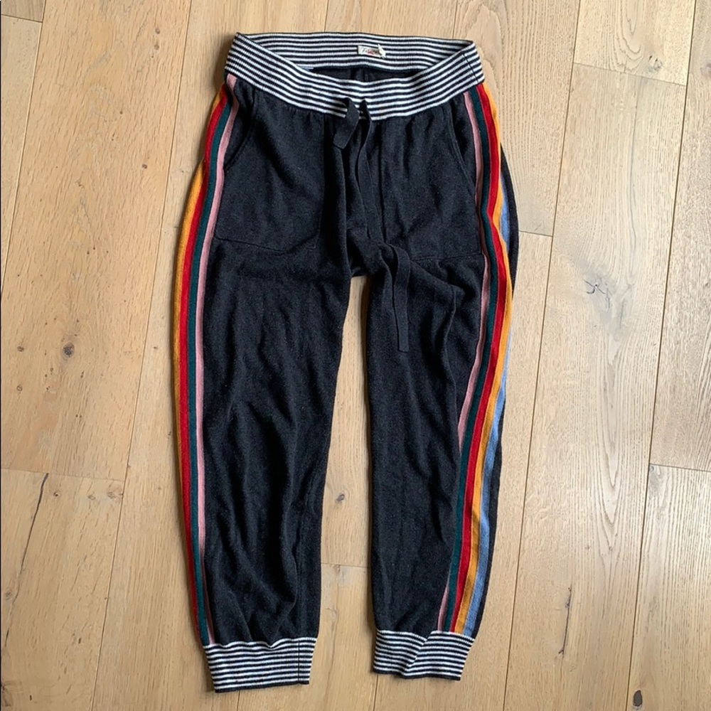 Faherty cashmere joggers